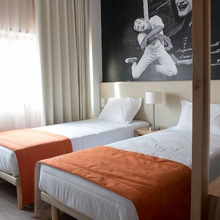 Porto Coliseum Hotel Esterno foto